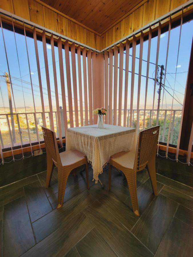 Atoom Lodge Джараш Экстерьер фото